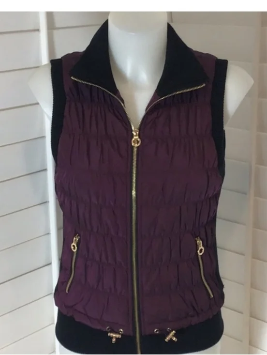 Sleeveless Quilted Vest - Wine - Picture 2 of 16